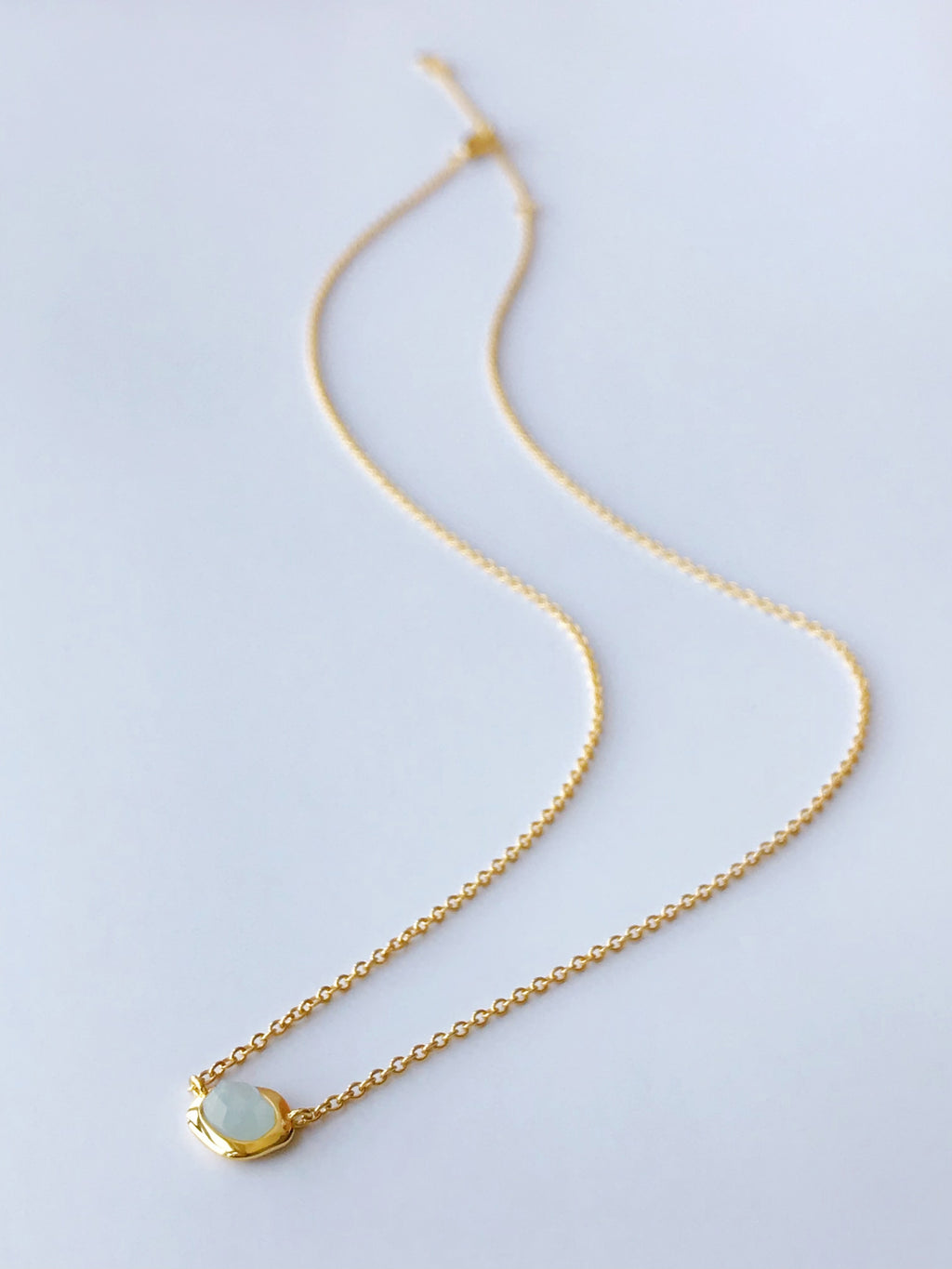 Aquamarine Glow Necklace