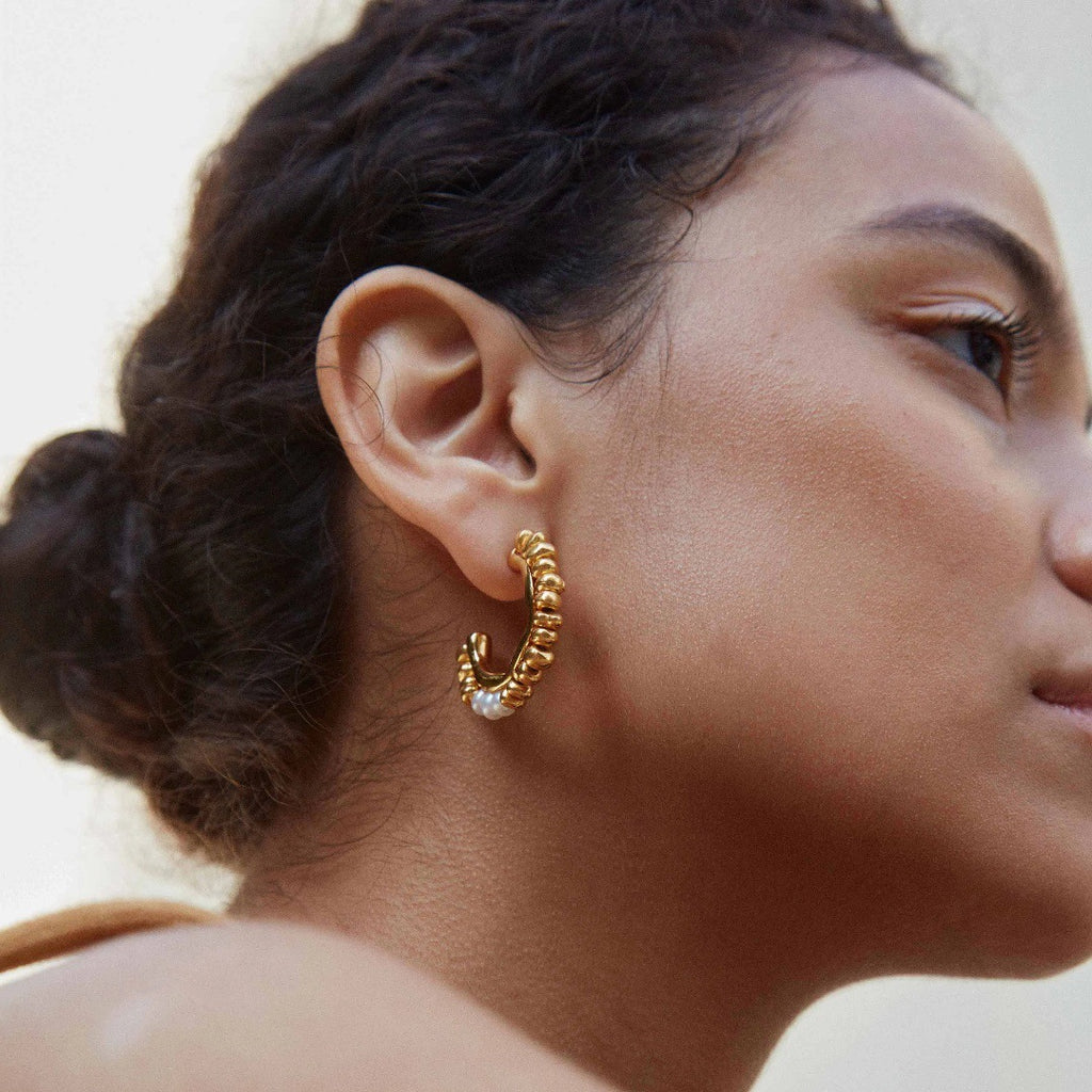 Retro Crescent Pearl Hoop Earrings