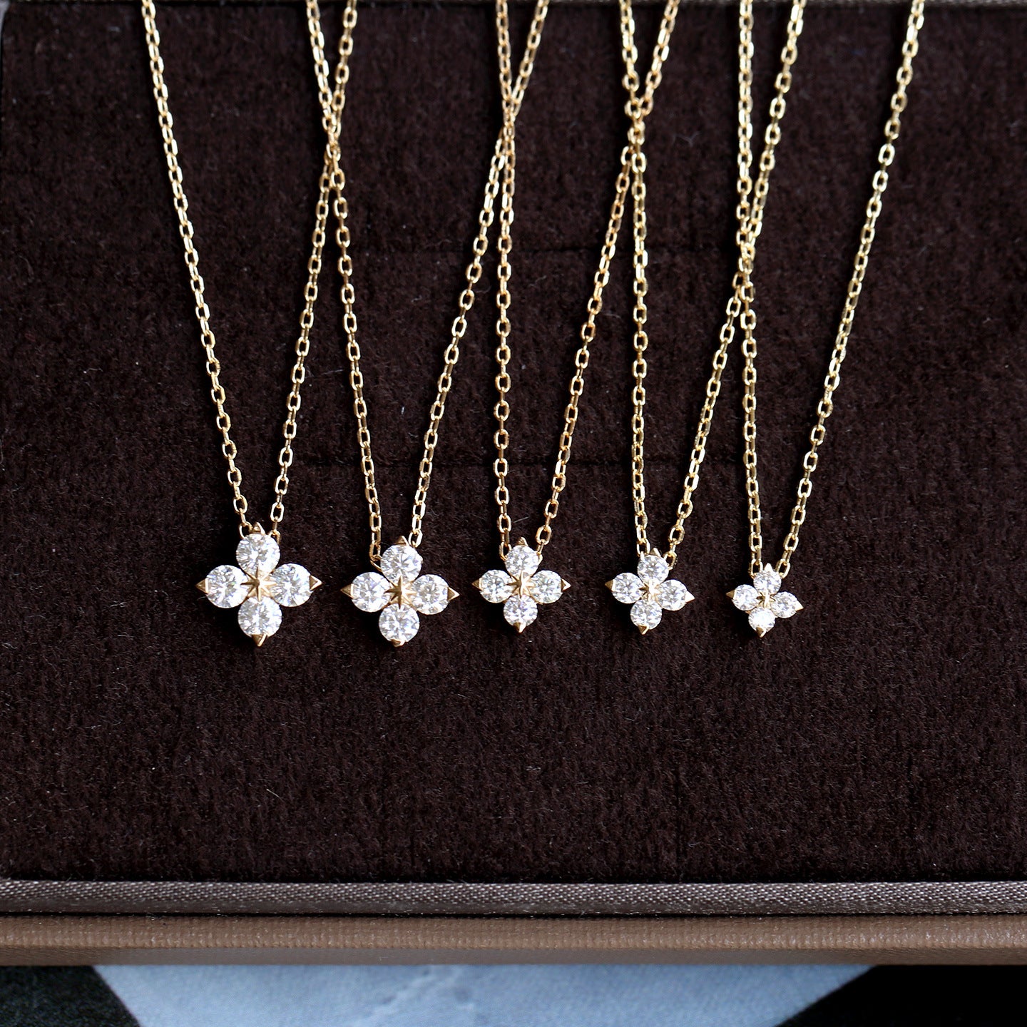 Shining Star Moissanite Clover Necklace