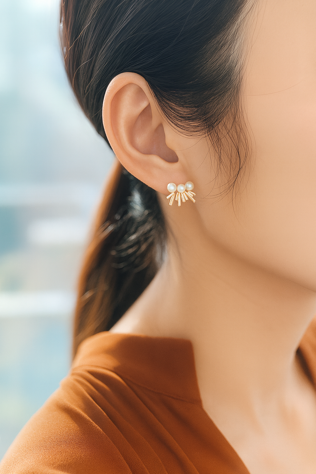 Sunburst Fresh Pearl Stud Earrings